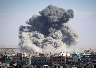 이스라엘군, 가자지구 70군데 폭격…라파 외곽 일부 점령
