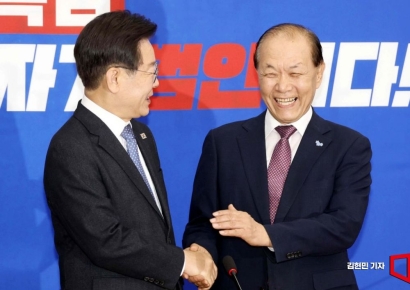 [포토] 황우여 국민의힘 비대위원장, 이재명 민주당 대표 예방