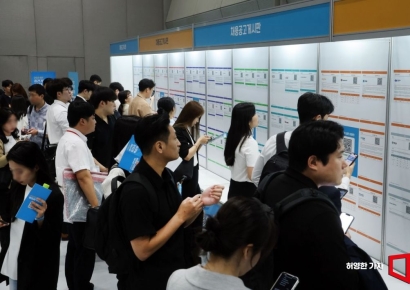 '그냥 쉬는' 청년 40만명…9개월 만에 증가 전환