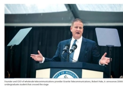 美 대학 졸업식서 100만달러 뿌린 억만장자 "실패해도 괜찮다"