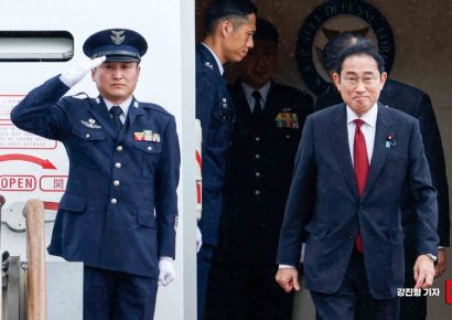 [포토] 서울공항 통해 방한한 기시다 후이모 일본 총리