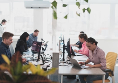 홍콩 근로자 절반 "사무실 출근 시 퇴사 고려"