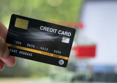 "내 건줄 알고"…손님 카드번호 적어놓고 몰래 1250만원 쓴 옷가게 사장