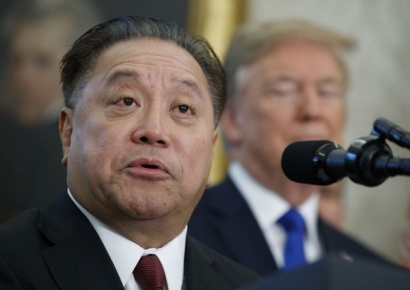 美 S&P500 기업 CEO, 직원보다 196배 더 벌었다 