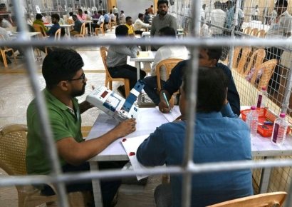 인도 증시 5% 급락세...총선 개표 '접전'에 시장 불확실성↑