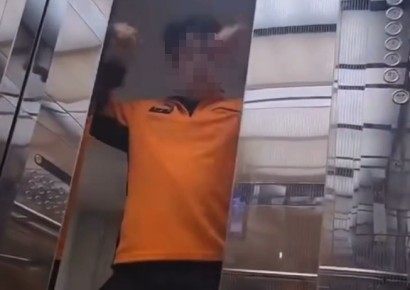 엘리베이터 갇힌 초등생 구한 소방관…"나와" 반말에 구설