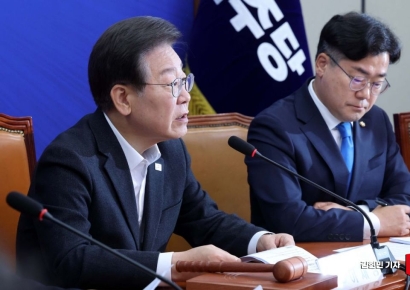 [포토] 이재명 "영일만 석유, 밑 빠진 독 우려…정부 예산 재고해야"