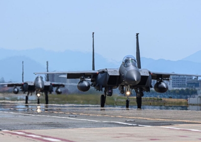 한반도 날아오른 美 폭격기…'대북 경고장' 발신(종합)