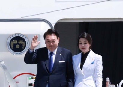 김건희 문자 5건 공개…"모든 게 제 탓…백배 사과드리겠다"