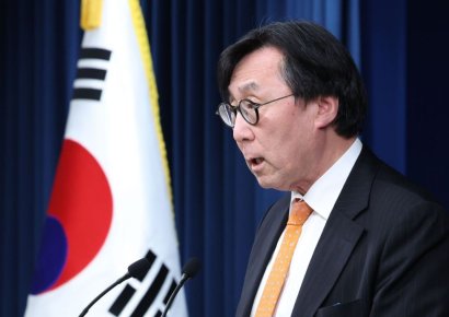 정부, 북·러 군사협력에 "심각한 위협…우크라 무기 지원 재검토" 맞불(종합)