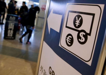 "또 160엔 넘나" 6거래일째 밀린 日엔화가치...개입 경계감↑