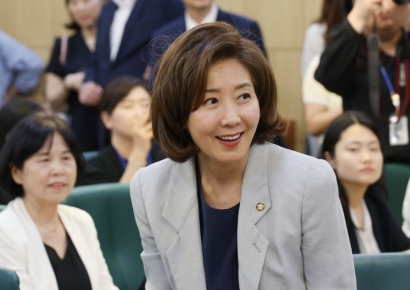 나경원 "대통령과 각 세우면 '폭망'"…TK·충청서 지지 호소 