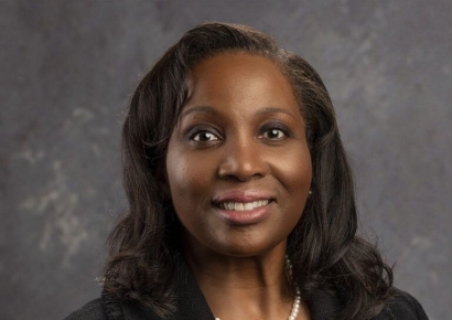 리사 쿡 Fed 이사 "어느 시점 금리인하 적절…내년 인플레 급격히 둔화"