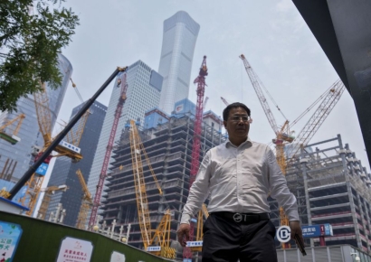 中 베이징도 부동산 콧대 꺾였다…계약금 비율·금리 하향조정