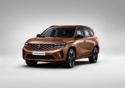 "일단 삽니다" 가격 공개도 안 했는데…사전계약 7000대 돌파한 車