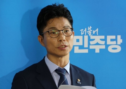 민주당 "당 대표 1인 출마 논의는 다음으로…당원중심 비율 조정"