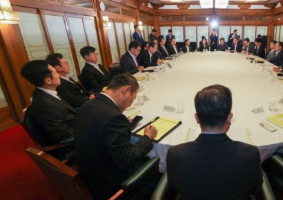 당정, '저출생 컨트롤타워' 인구전략기획부 신설법안 7월 발의