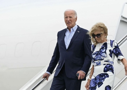 "이젠 떠날 시간"…토론 참패 바이든, 후보 교체론 후폭풍