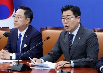 [포토] 발언하는 박찬대 직무대행