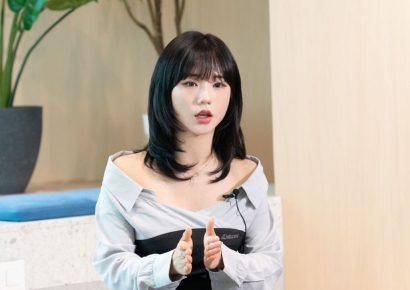 숏폼으로 인생 '대역전'…무대 뒤 댄서에서 주인공 됐어요[콘텐츠커머스]