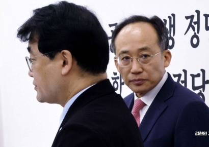 [포토] 추경호 "野, 이재명 수사 검사 보복탄핵…도둑이 몽둥이 든 것"