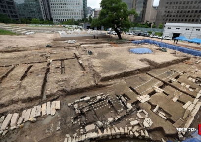 [포토] 덕수궁 흥덕전 발굴현장 공개