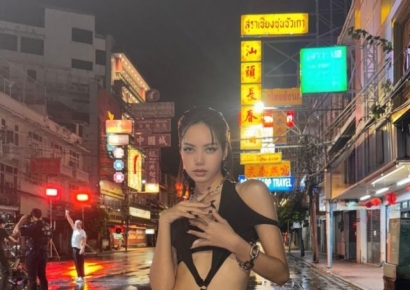 "장사 방해 죄송해서"…'블핑' 리사, 태국 상인들에 한달치 수입 쐈다