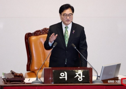 우원식 의장 "22대 국회 전반기 ‘개헌 적기’…대선국면 전 매듭 풀어야"