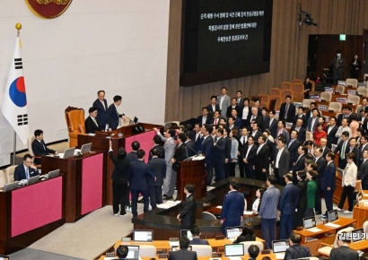 '멈추자'는 우원식 제안에도…여야, 25일 본회의 격돌 예고
