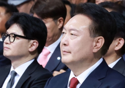 대통령실, '김여사 문자 논란'에 "국힘 전대 일체 개입 안 할 것"