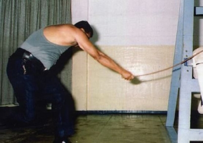 "징역 17년 부족해서"…싱가포르, 성폭행범에 '일본인 1호 태형' 선고