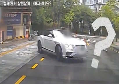 주차비 아까워 앞차 꽁무니 '바짝'…3억 벤틀리의 꼼수