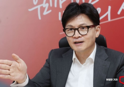 한동훈, 후보 사퇴 요구 연판장 움직임에 "그냥 하라"