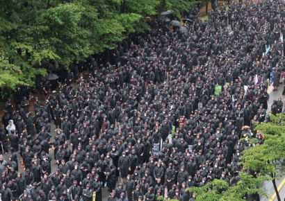 [포토] 총파업 결의대회 갖는 삼성전자노조