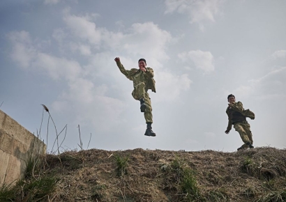 '목숨 걸었다' 군사분계선 뛰어넘는 탈북자들[필사의 탈주①]