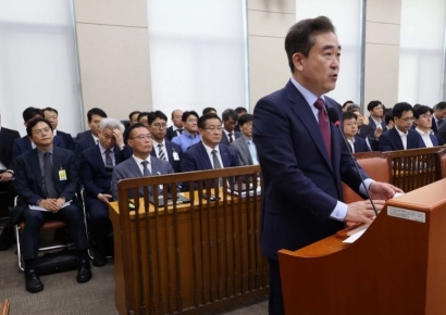 경찰청장 "채상병 사건 수사팀 판단 전적으로 신뢰"