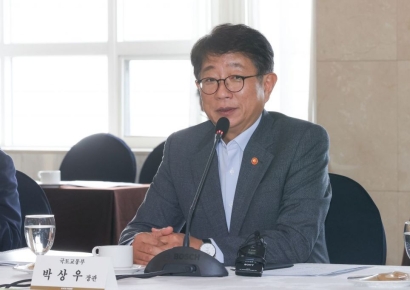 국토부 "해외 도시개발·그린에너지 선점"… 해외건설 '수주플랫폼' 구축