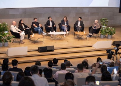 "韓 모바일 인공지능 수용력 최고"…삼성 "AI 대중화 선도"