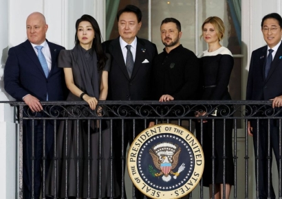 트럼프 정권 탈환 가능성에…우크라, 美대선 전 2차 평화회의 추진