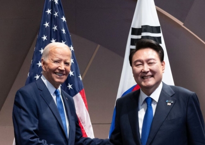 바이든, 연내 한미일 정상회의 제안…尹 "만남 기대"(종합)