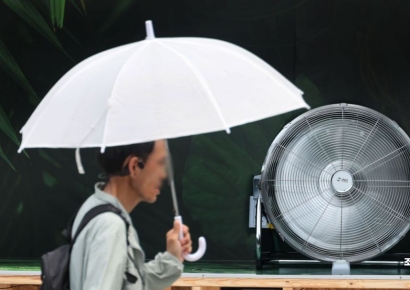 [포토] 선풍기와 양산