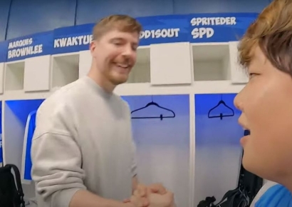 '세계 1위' 유튜버 만난 곽튜브 "美 입국심사서 친구라 하니 끌려갔다"