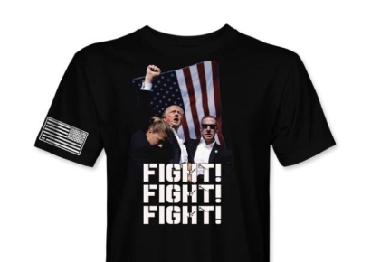 "2천건 이상 주문 몰려"…피격 후 주먹 쥔 '트럼프티셔츠' 벌써 매장에(종합)