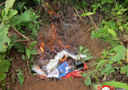 北 김여정 "또 한국 삐라 발견…더러운 짓 대가 각오해야"