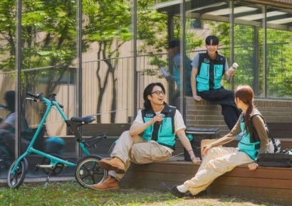 민트색 '배민 조끼' 불티난 까닭