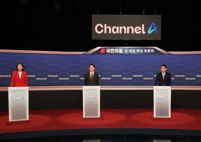 與당권주자, 댓글팀 의혹·채상병 특검 공방…정책토론 늘어(종합)