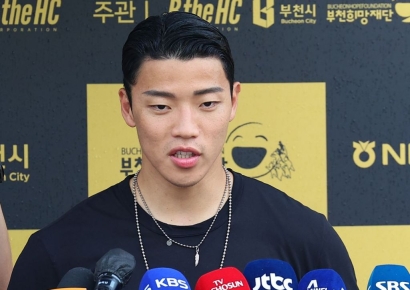 "재키 챈 부른건데 너무 과장됐다"…황희찬 구단주, 인종차별 황당해명