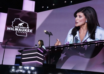 '앙숙' 헤일리 "트럼프 강력 지지...100% 동의할 필요없어"