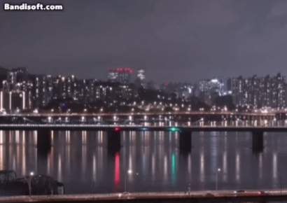 "사람이 빠졌어요"…유튜브로 한강 야경 즐기다 119 부른 이유