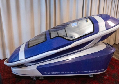 행복 느끼다 순식간에 사망…'안락사캡슐' 스위스서 첫 사용 임박설 